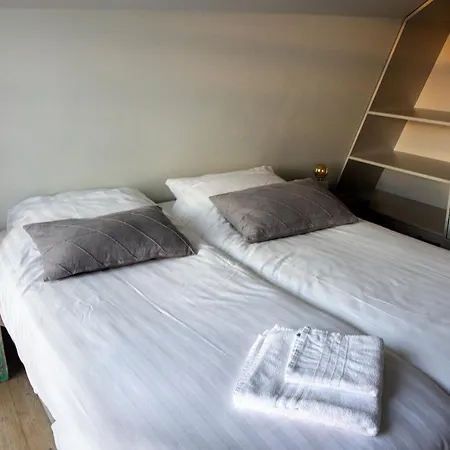 Holiday home Zeester Egmond